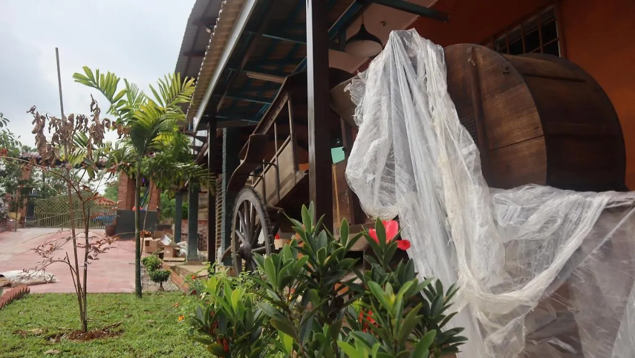 Seri Pinang Village Malacca Villa